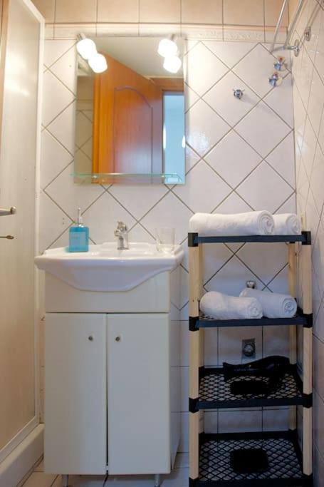 Cozy Apartment In The Heart Of The City Iraklio Eksteriør bilde