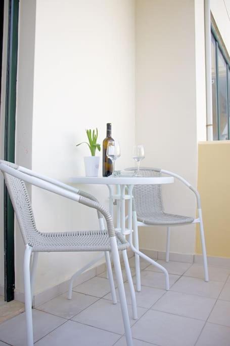Cozy Apartment In The Heart Of The City Iraklio Eksteriør bilde