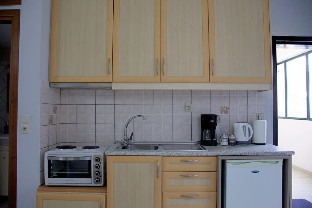 Cozy Apartment In The Heart Of The City Iraklio Eksteriør bilde