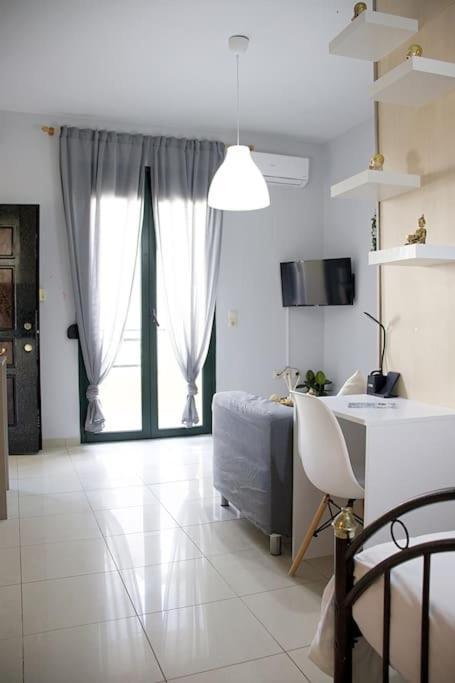 Cozy Apartment In The Heart Of The City Iraklio Eksteriør bilde